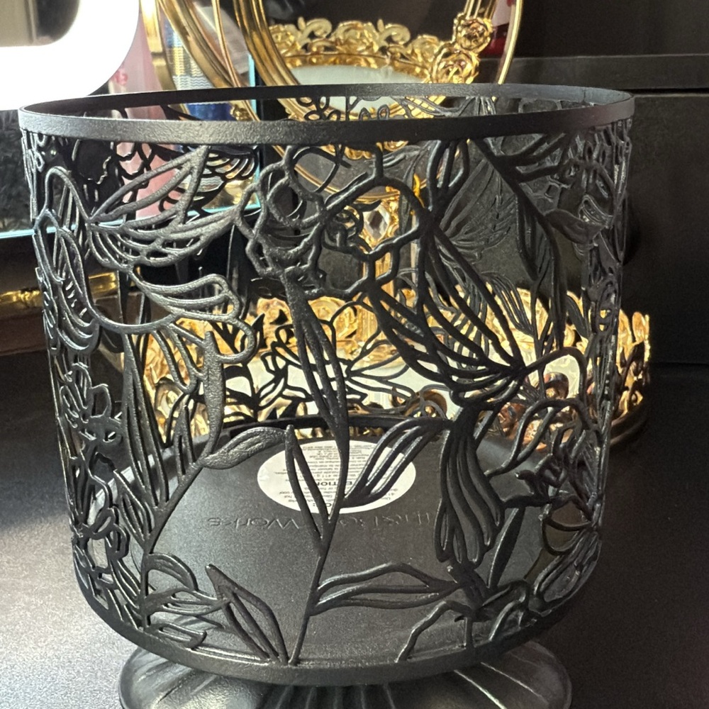Bath & Body Works 3 wick Black Candle Holder with Intricate Floral Design